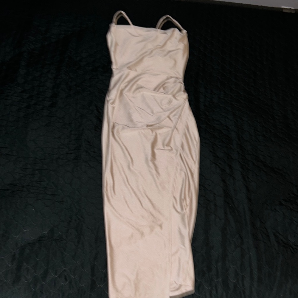 Long silk dress with a slit on the side size: S